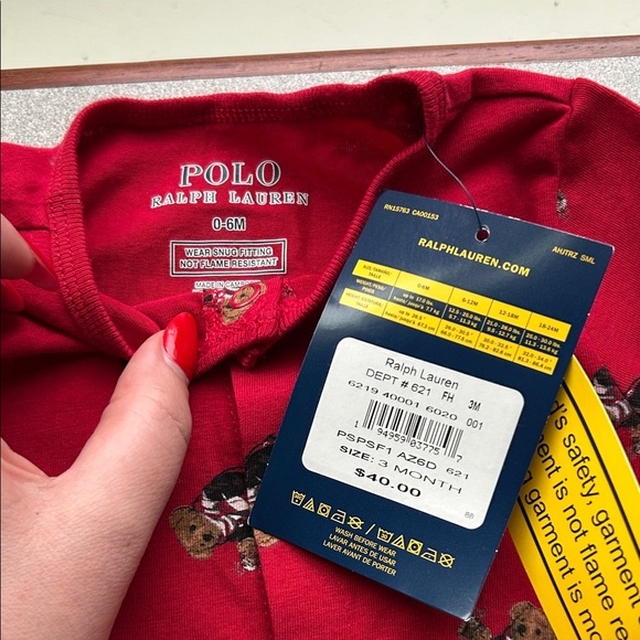 NWT Polo by Ralph Lauren Red Teddy Bear Print Footie One-Piece - Picture 2 of 3